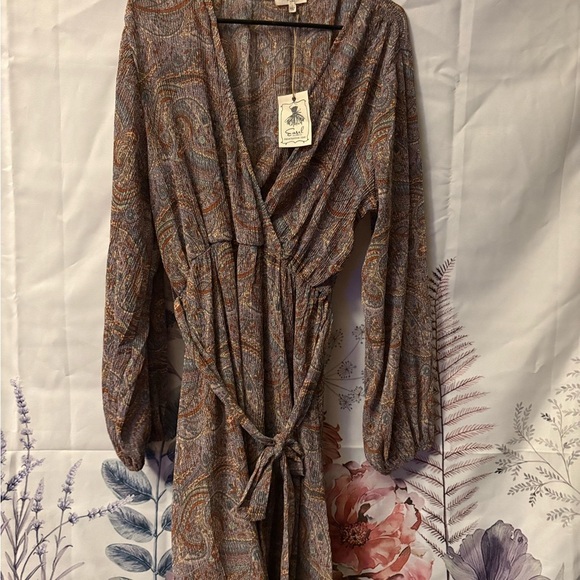 easel Dresses & Skirts - Easel Multicolor Paisley Dress